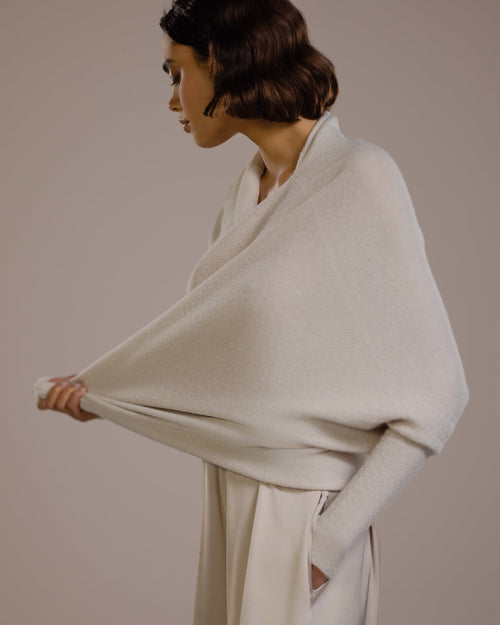 Asymmetric Draped | Light Beige | Seamless Knit