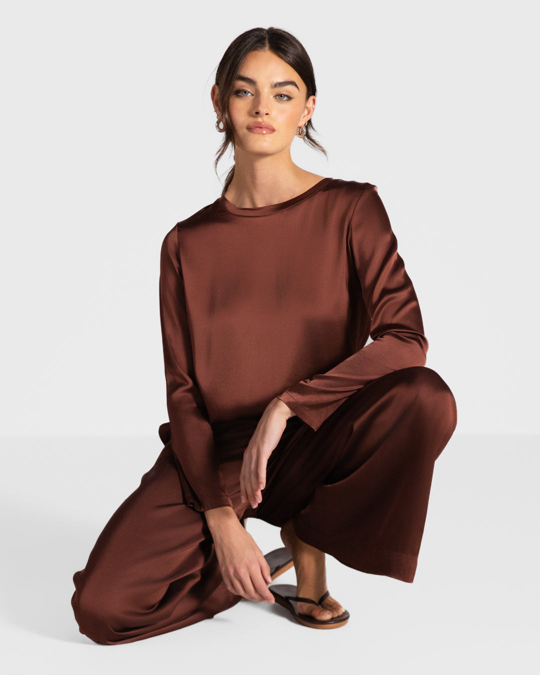 Daisy Elastic Waist Satin Pants | Auburn