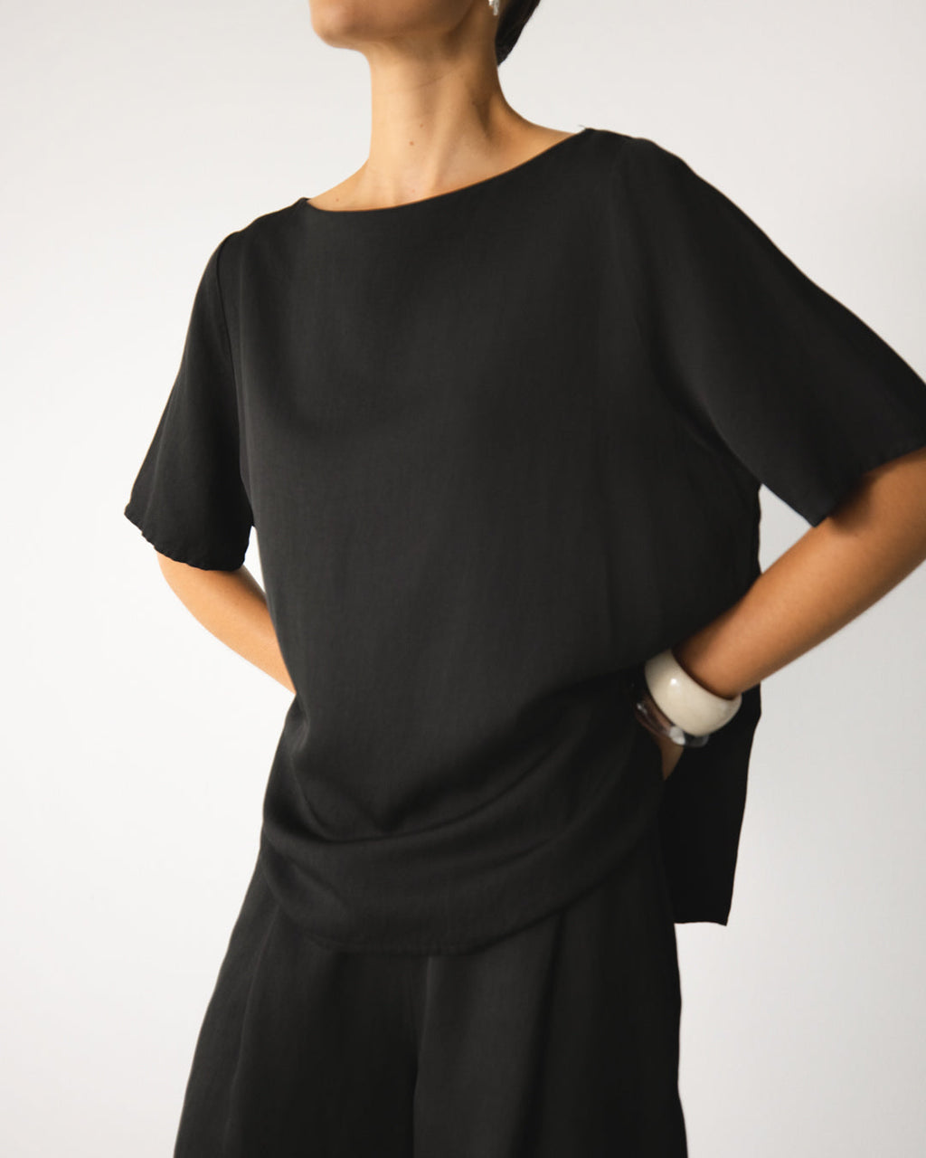 Esther Boxy Tee | Black