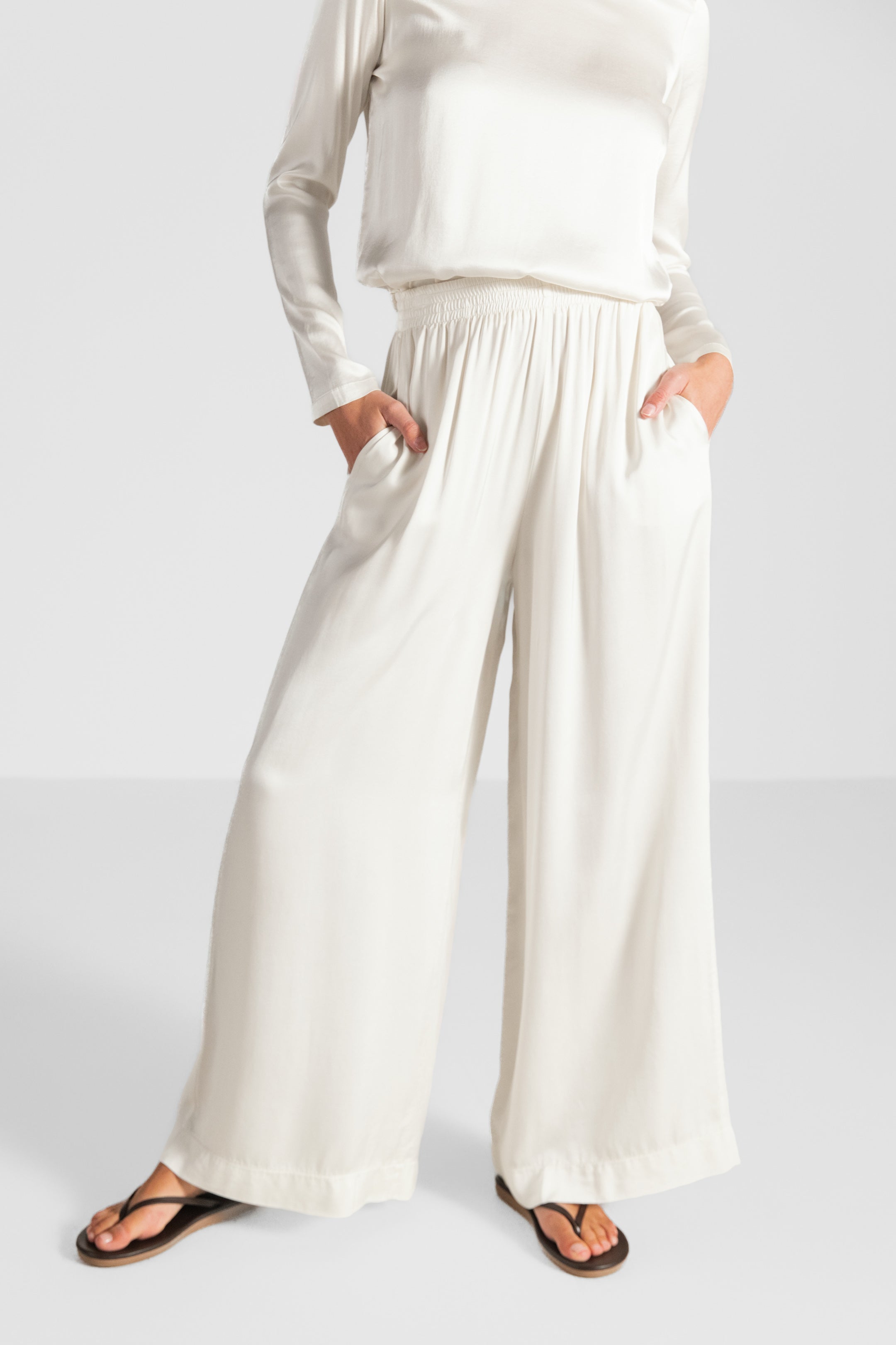 Daisy Elastic Waist Satin Pants | Ivory
