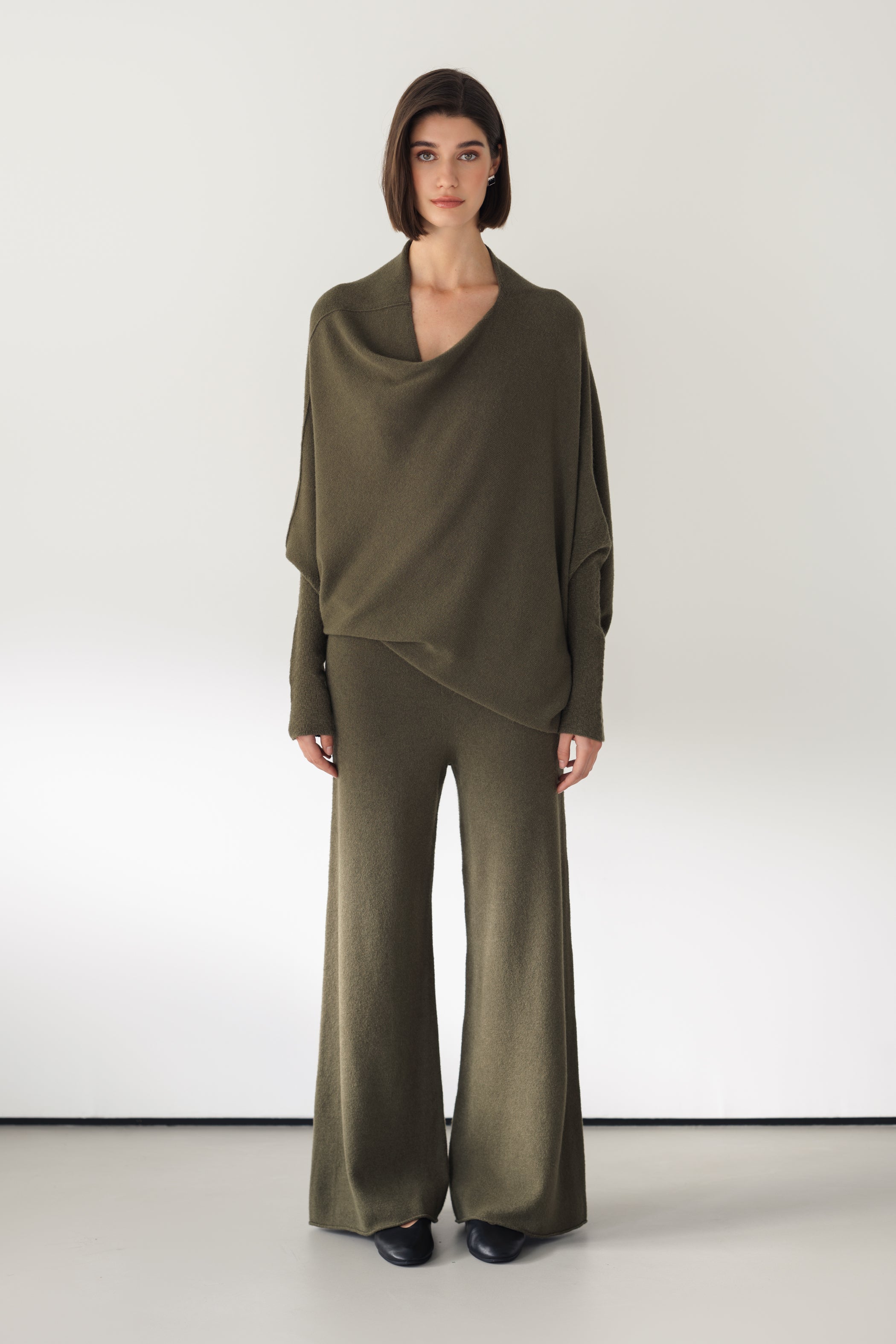 Asymmetric Draped | Khaki | Seamless Knit
