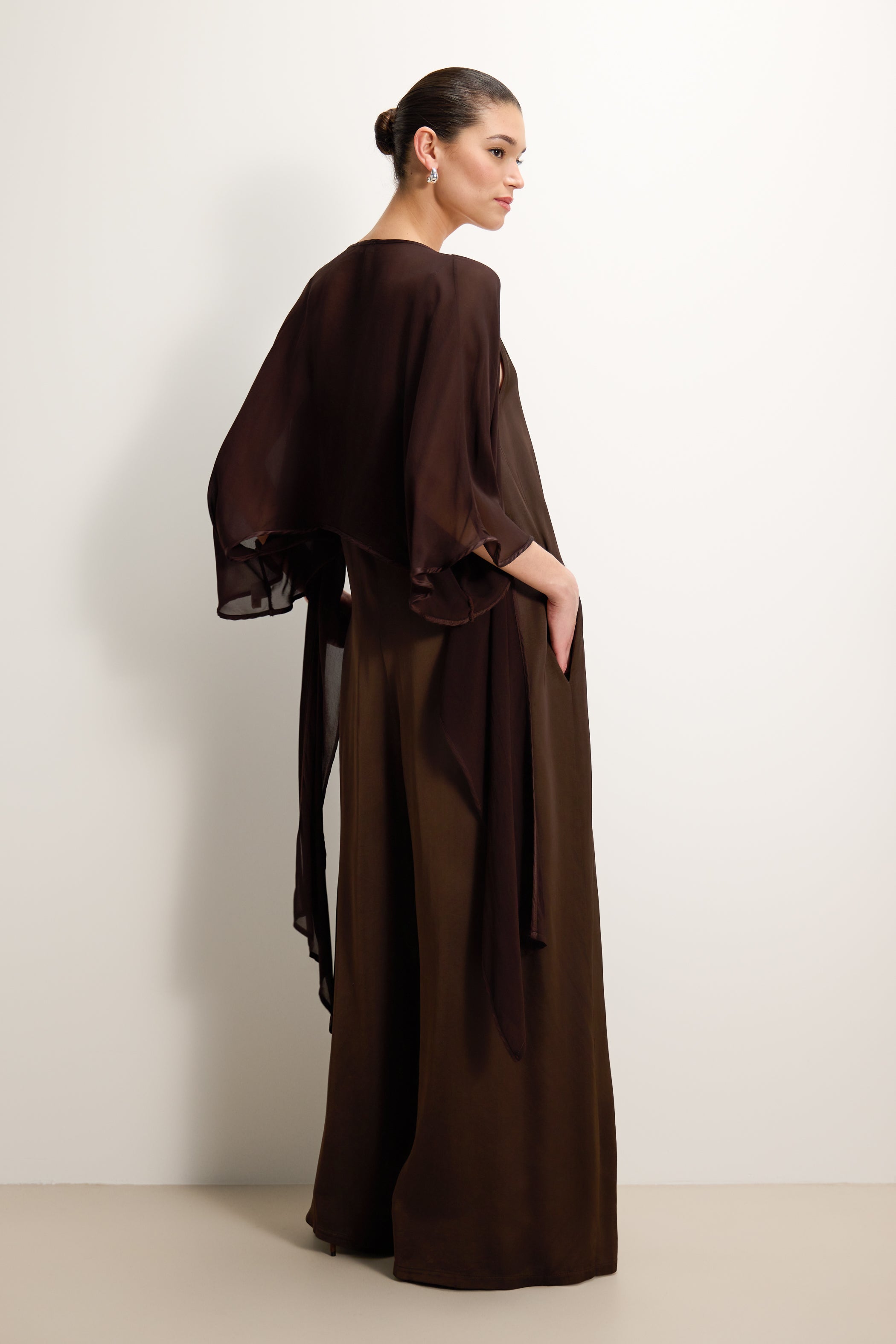 Brienne Lightweight Cape | Espresso Brown