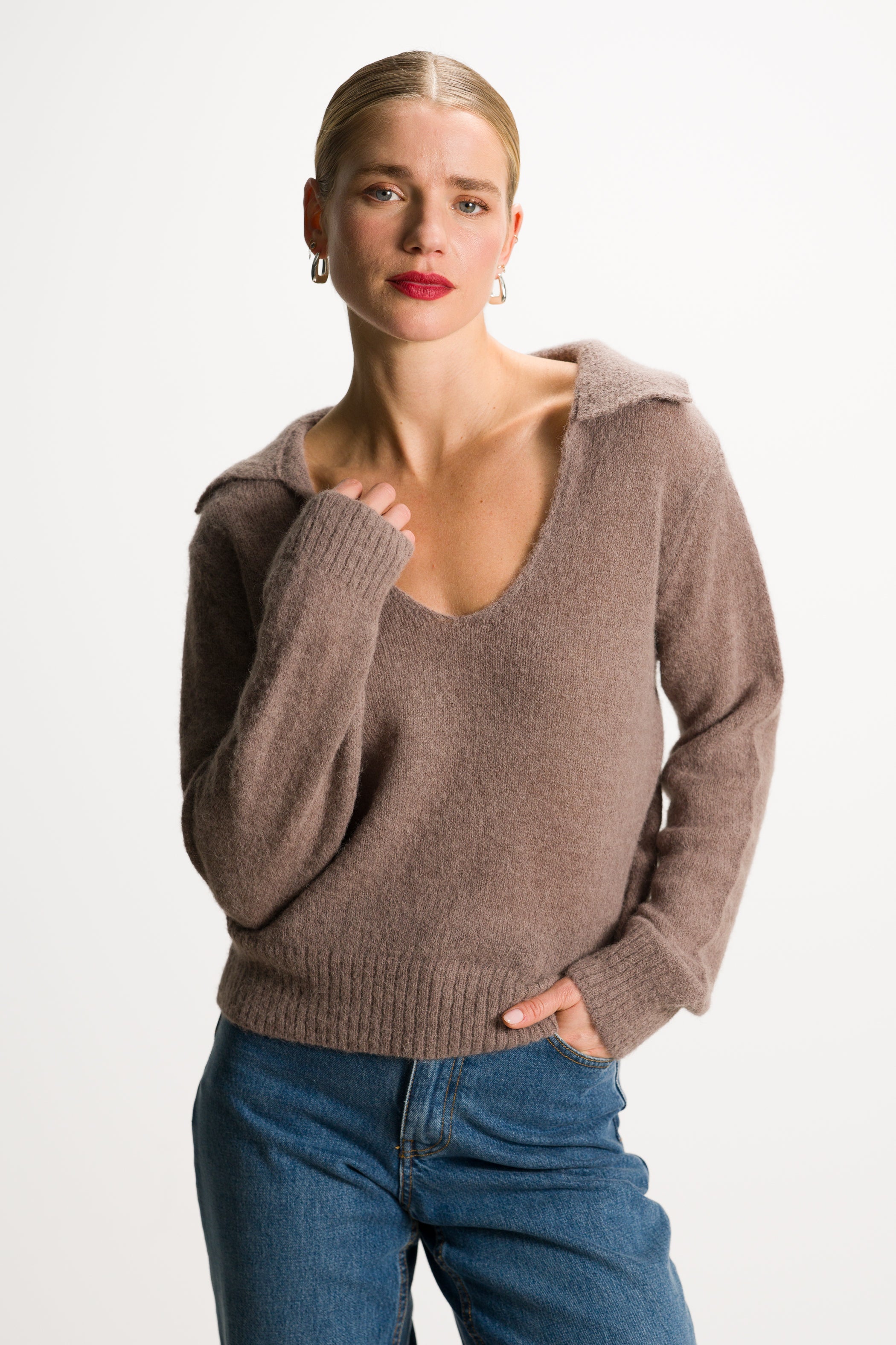 Noor Open Neck Sweater | Taupe | Alpaca Blend