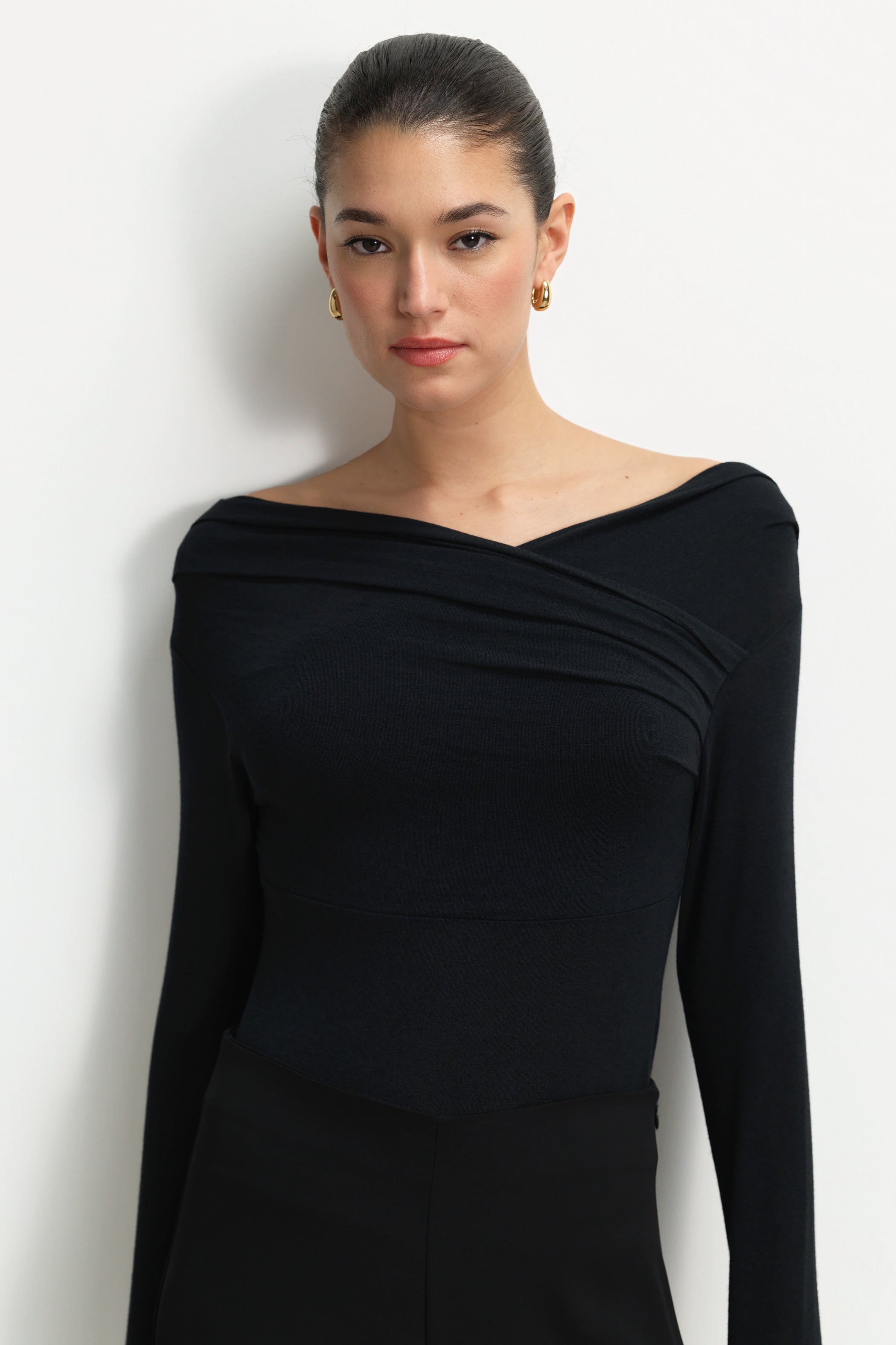 Josephine Asymmetric Top | Black | Modal-Cashmere